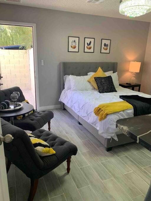 Charming Studio Overlooking The Pool. Phoenix Zewnętrze zdjęcie
